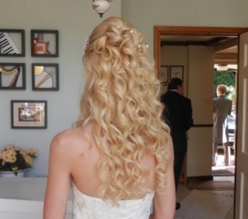 Bridal Curls Half Up