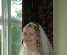 Bridal Hair Curls Half Up